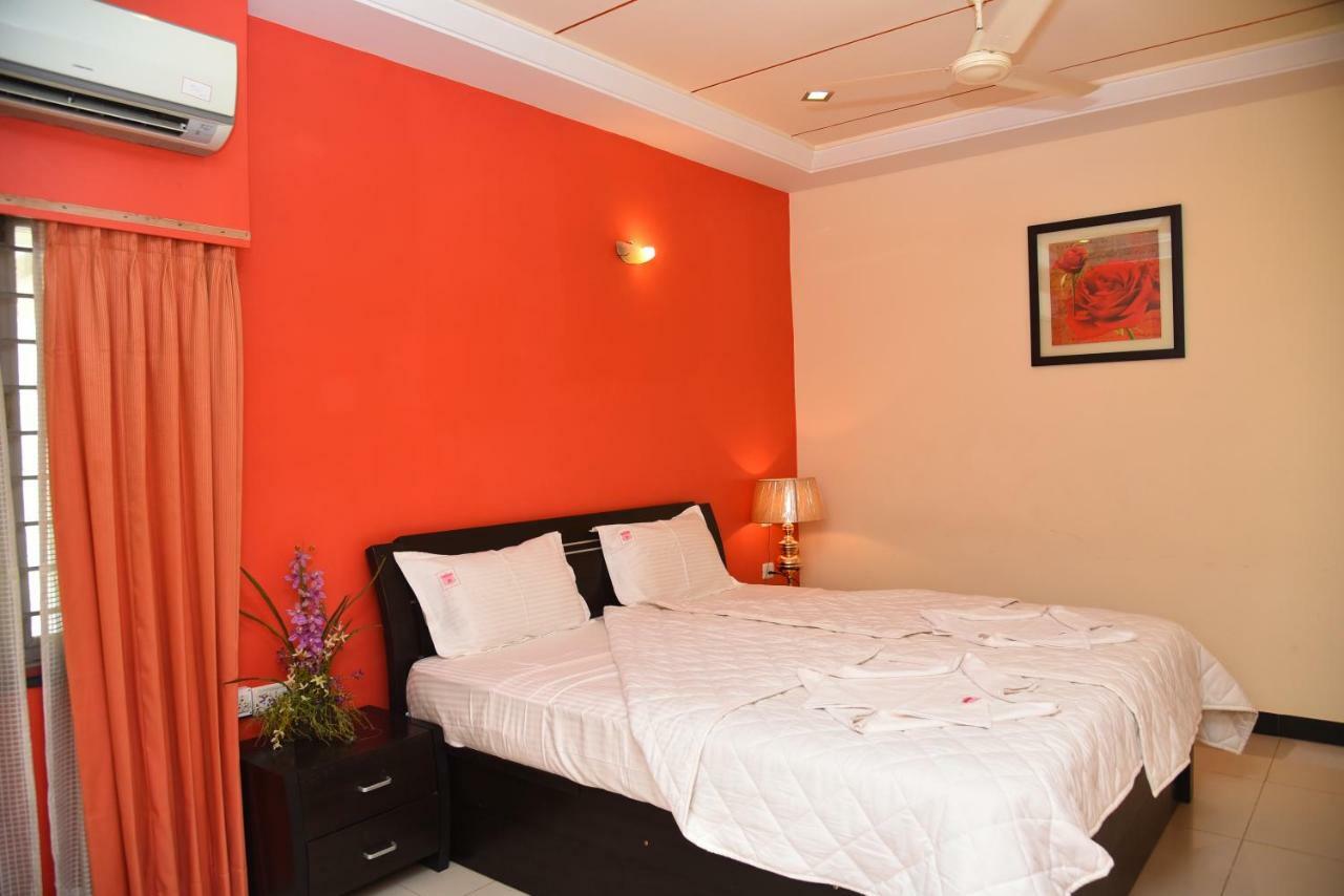 Hotel Subhalakshmi Palace Karaikudi Kültér fotó