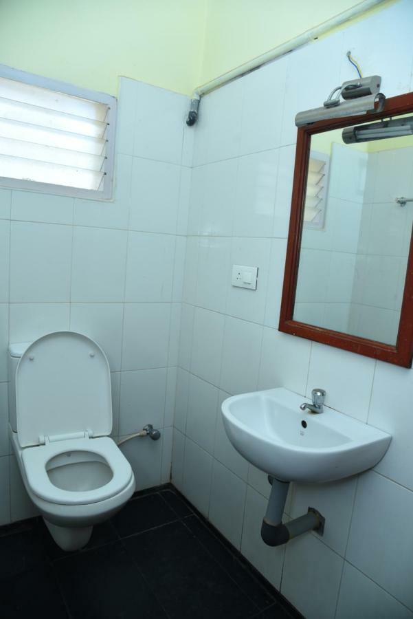 Hotel Subhalakshmi Palace Karaikudi Kültér fotó